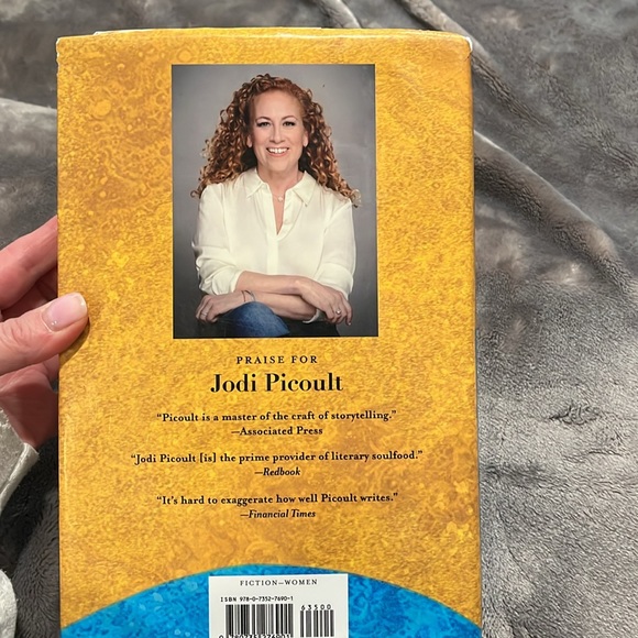 The book of two ways - Picture 4 of 4